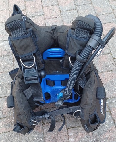 Scuba diving buddy - scuba, commando