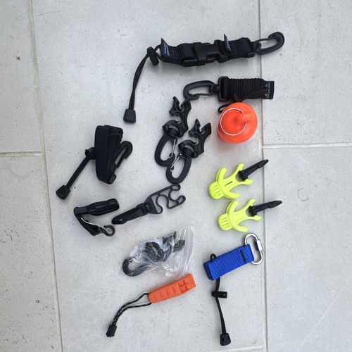 Scuba clips and hose - and,